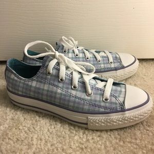 Girls Converse *NWOT* (no box)